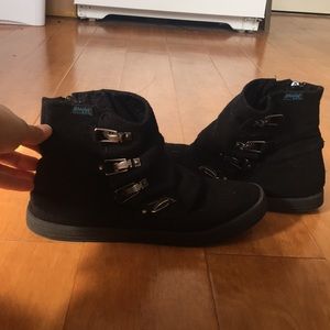 Flat Black ankle boots